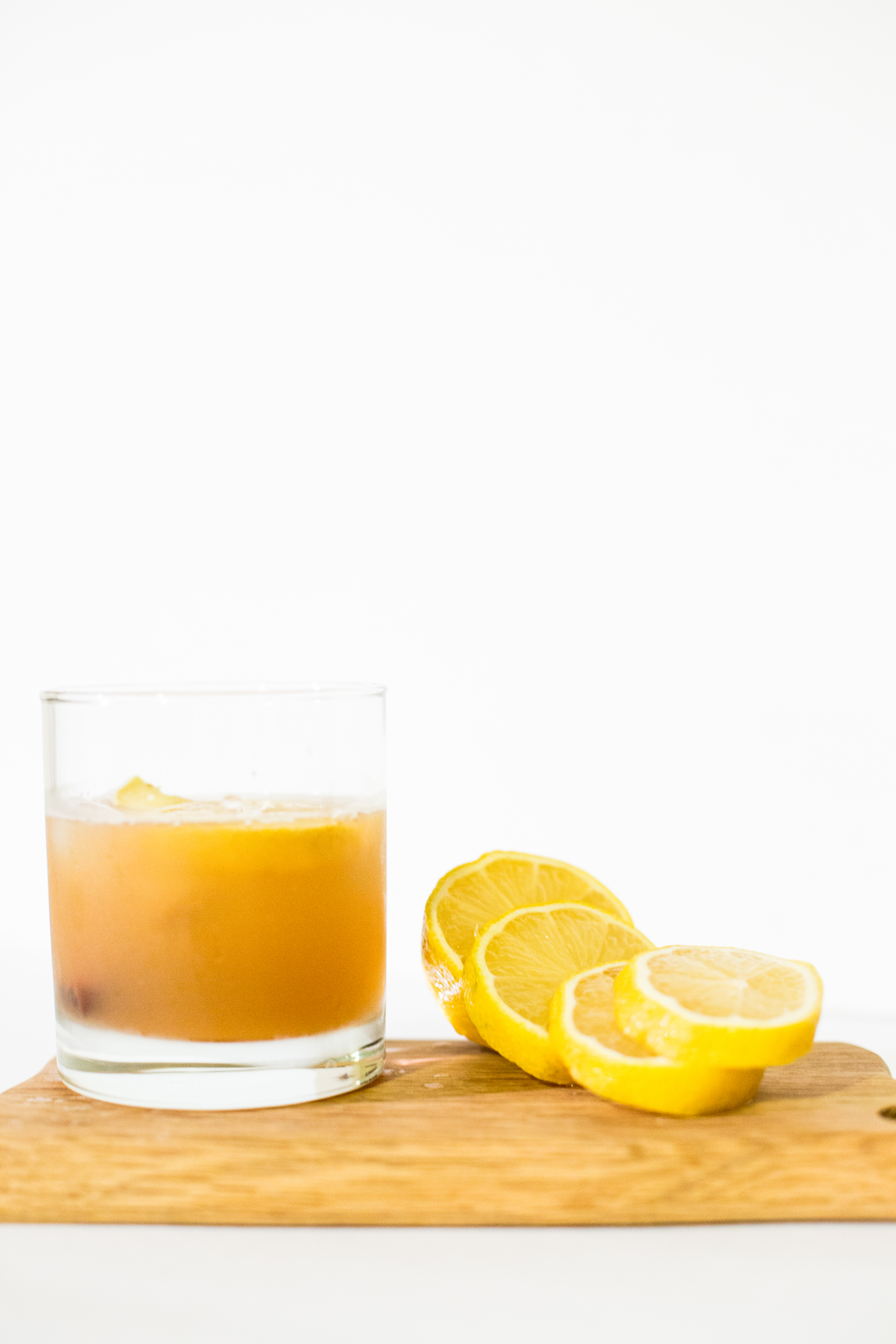 apple bourbon ginger cocktail